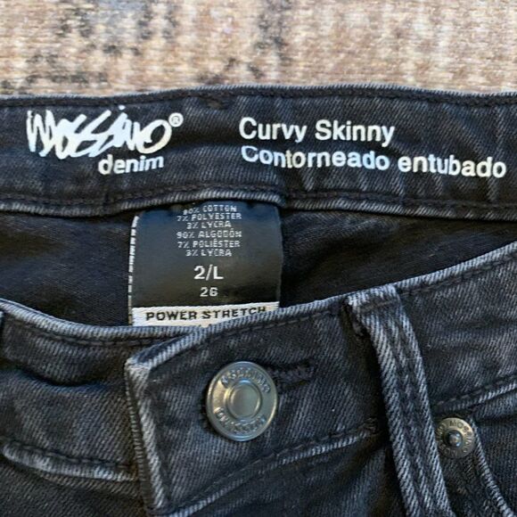 Mossimo Curvy Skinny Power Stretch black jeans 2L - Picture 3 of 7